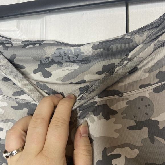 Star Wars Her Universe Sz Small Resistance Camo Leggings Gray Millennium Falcon - Picture 5 of 9
